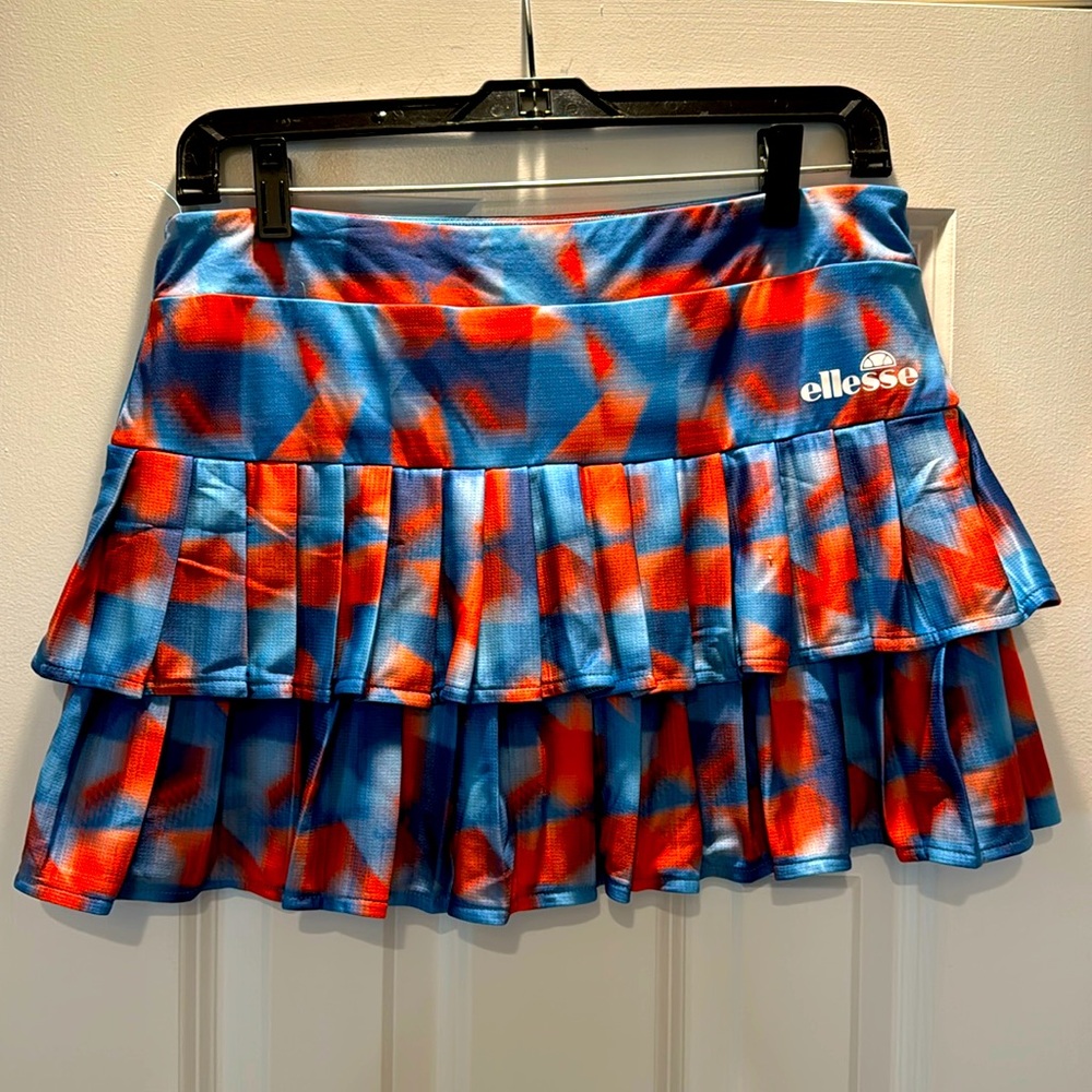 Ellesse Zatanna Tiered Ruffle Pull on Tennis/Pickleball/Golf Skort, Medium